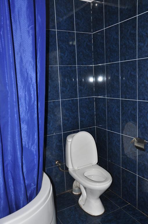 Guest House Racha アンブロラウリ エクステリア 写真