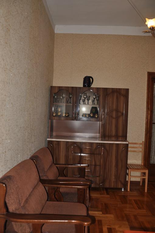 Guest House Racha アンブロラウリ エクステリア 写真